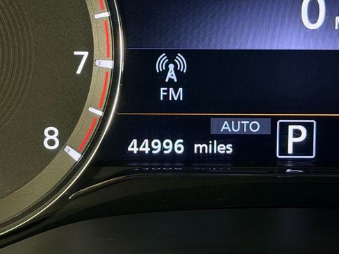 Used 2023 INFINITI QX80 Luxe w/ Cargo Package image 17