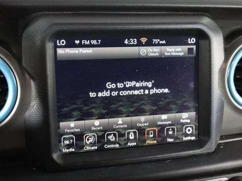 Used 2023 Jeep Wrangler Unlimited Rubicon 4xe w/ Cold Weather Group AWD/4WD image 35