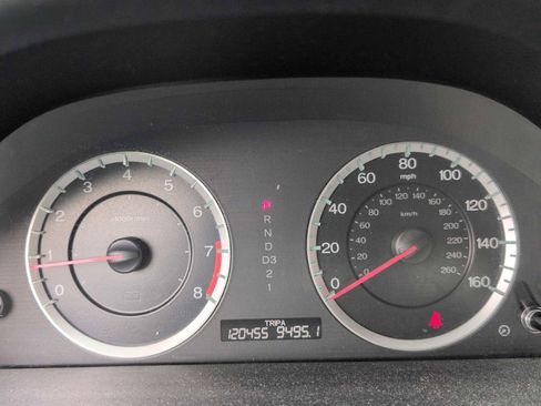 Used 2011 Honda Accord LX image 27