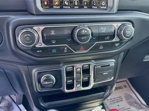 Certified 2023 Jeep Wrangler Unlimited Sahara AWD/4WD image 15