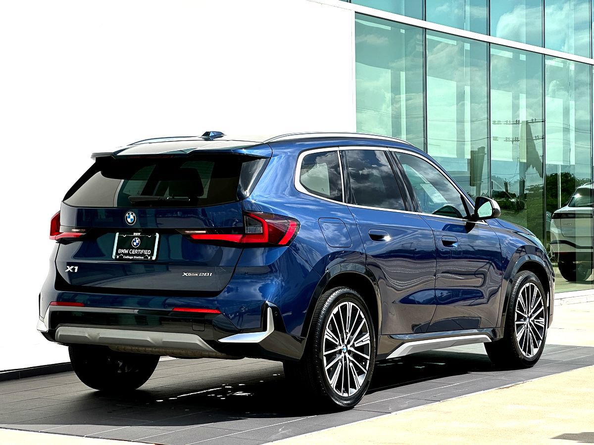Certified 2024 BMW X1 xDrive28i w/ Convenience Package AWD/4WD image 3