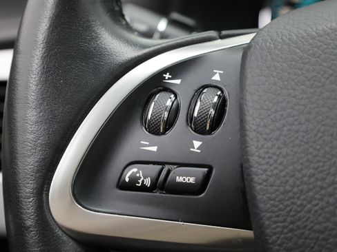 Used 2013 Jaguar XF RWD image 26