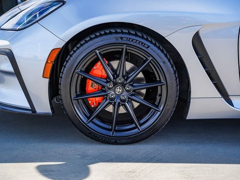 Certified 2023 Toyota GR86 Premium image 7