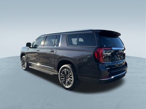 New 2026 GMC Yukon XL Elevation image 6