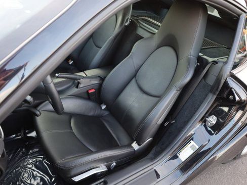 Used 2006 Porsche Cayman S image 25