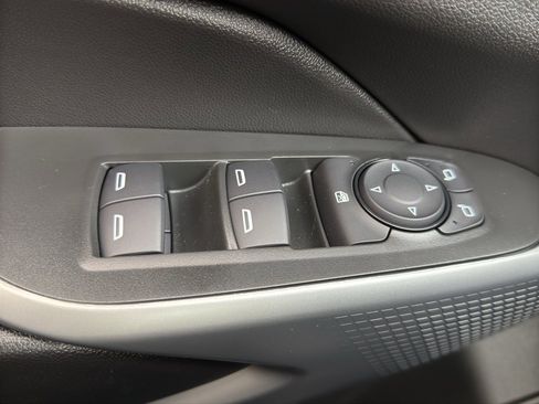 New 2026 Chevrolet Trax RS image 20