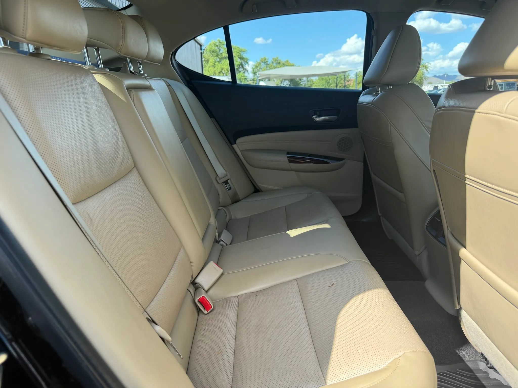 Used 2017 Acura TLX w/ Technology Package FWD image 23