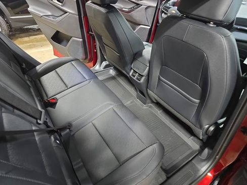 New 2026 Chevrolet Equinox LT image 12