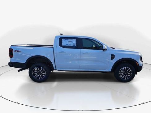 New 2025 Ford Ranger Lariat w/ FX4 Off-Road Package image 2