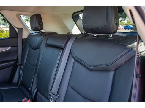 Used 2019 Cadillac XT5 Luxury AWD/4WD image 18