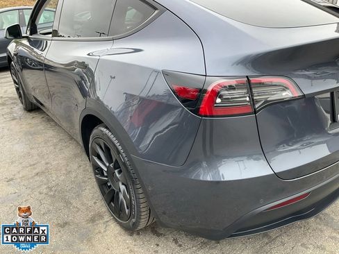 Used 2022 Tesla Model Y Long Range AWD/4WD image 86