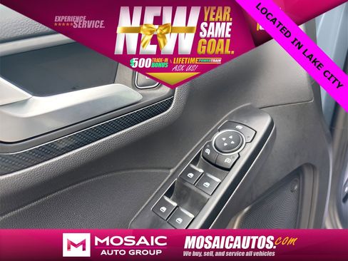 Used 2025 Ford Escape ST-Line image 22