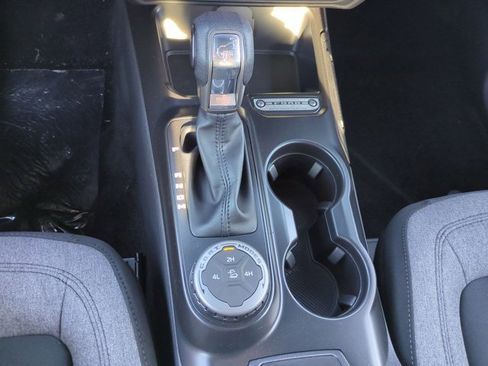 New 2025 Ford Bronco 2-Door image 19