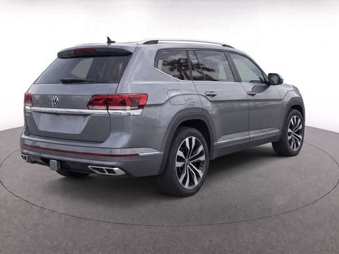 Used 2021 Volkswagen Atlas SEL R-Line FWD image 4