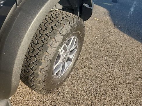 Used 2024 Ford Bronco Badlands AWD/4WD image 8