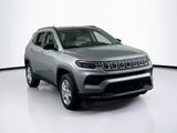 Used 2022 Jeep Compass Latitude w/ Convenience Group image 3