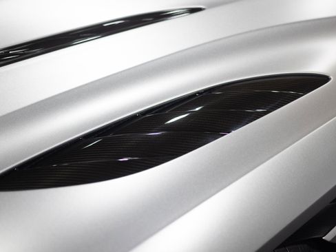 Used 2023 Aston Martin DBS Superleggera Volante image 57