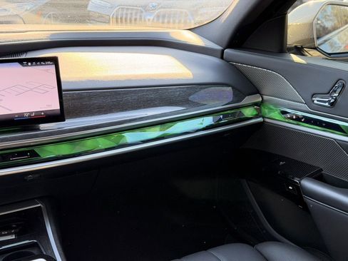 Certified 2023 BMW 760i xDrive image 23