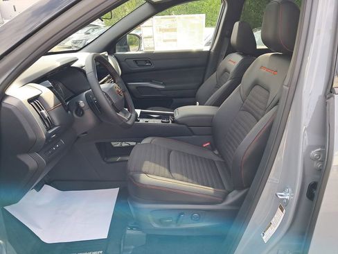 New 2026 Nissan Pathfinder Rock Creek w/ Rock Creek Premium Package AWD/4WD image 10