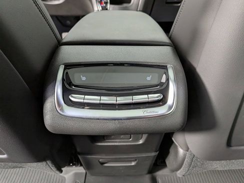 New 2025 Cadillac XT6 Premium Luxury image 29