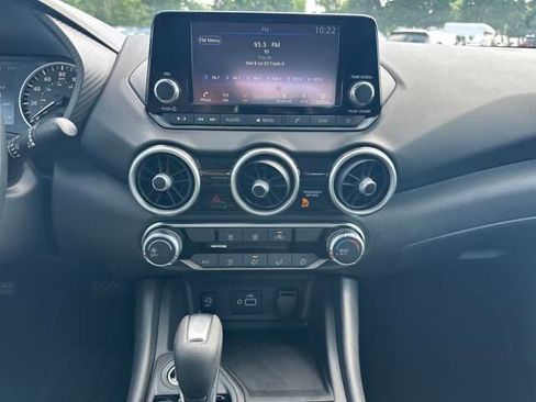 Used 2025 Nissan Sentra S image 21