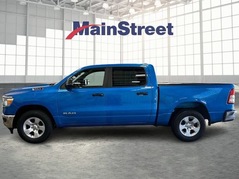 Used 2024 RAM 1500 Big Horn AWD/4WD image 2
