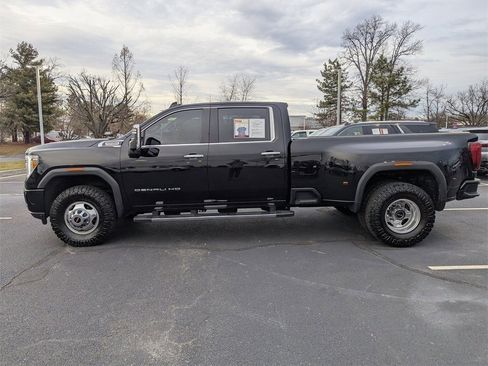 Used 2023 GMC Sierra 3500 Denali image 5