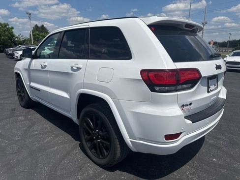 Used 2021 Jeep Grand Cherokee Laredo X AWD/4WD image 5