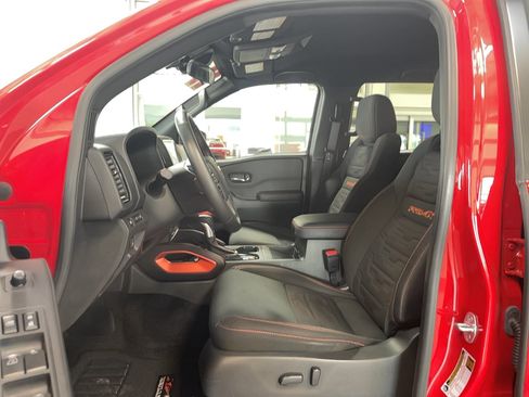 Used 2023 Nissan Frontier PRO-4X w/ Pro Convenience Package image 21