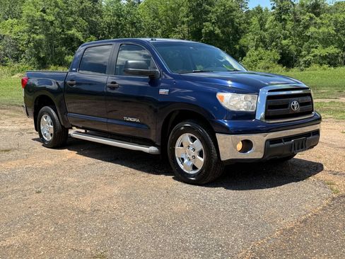 Used 2010 Toyota Tundra 2WD CrewMax image 8