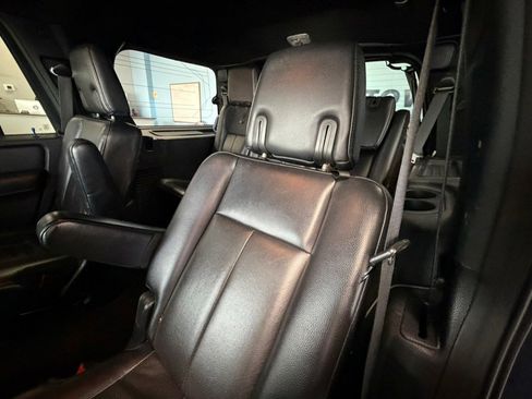 Used 2015 Ford Expedition Limited w/ Equipment Group 301A image 22