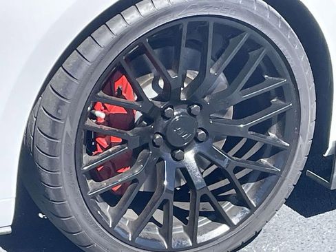 Used 2021 Ford Mustang GT Premium w/ Equipment Group 401A image 13