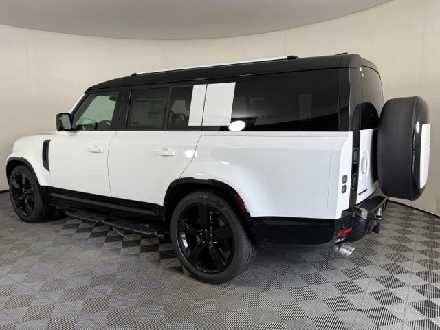 New 2026 Land Rover Defender 130 V8 AWD/4WD image 4