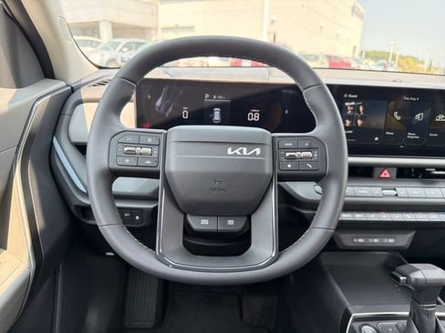 New 2027 Kia Seltos LX AWD/4WD image 10