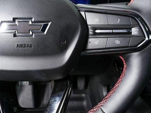 New 2025 Chevrolet Equinox EV RS image 11