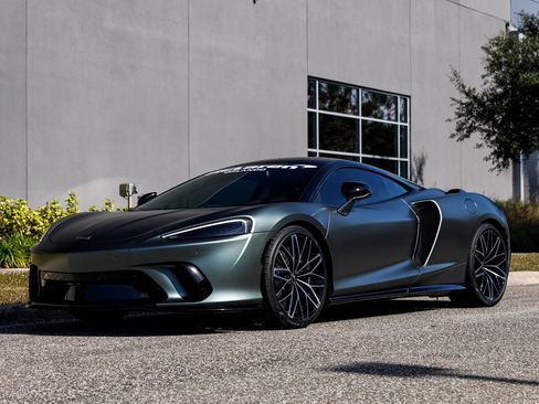 Used 2025 McLaren GTS RWD image 20