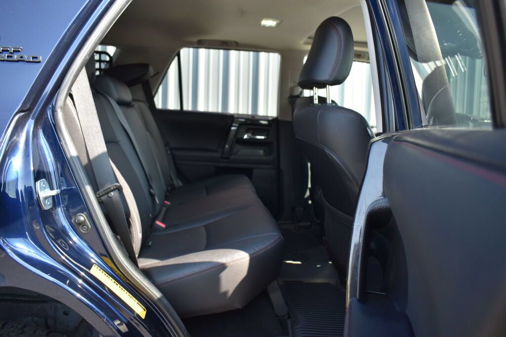 Certified 2021 Toyota 4Runner TRD Off-Road Premium w/ Moonroof Package AWD/4WD image 23