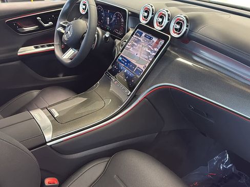 New 2025 Mercedes-Benz GLC 350e 4MATIC image 36