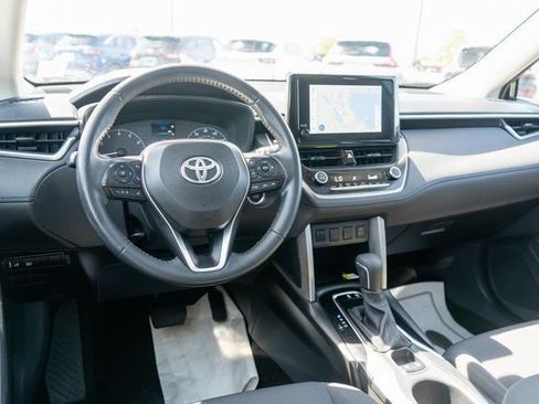 Used 2023 Toyota Corolla Cross LE w/ Moonroof Package AWD/4WD image 13