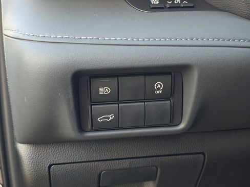 New 2026 Toyota Highlander XSE image 28