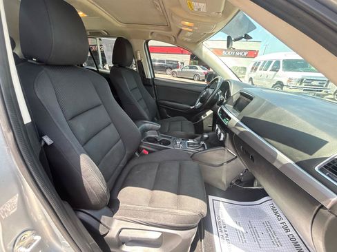 Used 2016 MAZDA CX-5 Touring w/ Bose/Moonroof Package FWD image 10