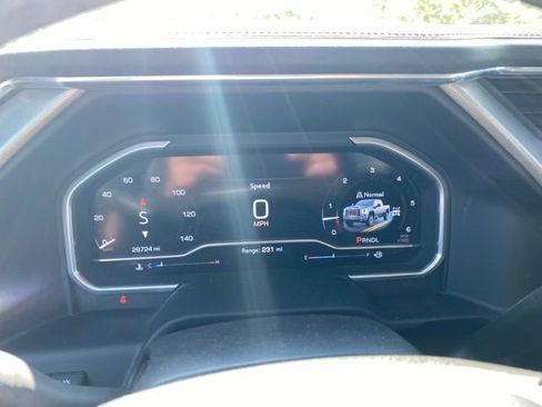 Used 2024 GMC Sierra 2500 Denali w/ Technology Package AWD/4WD image 22