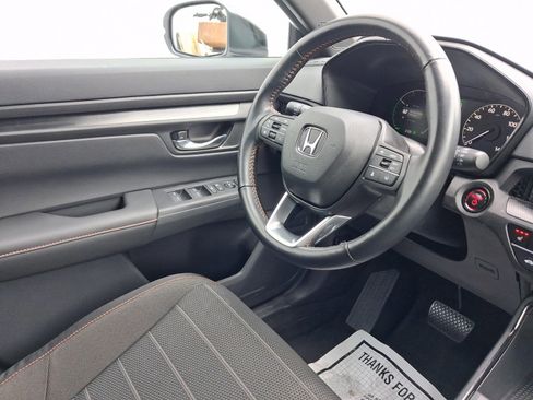Used 2025 Honda CR-V Sport image 22