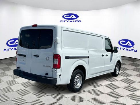 Used 2019 Nissan NV 1500 S w/ Back Door Glass Package image 3