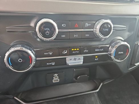Used 2025 Ford F150 XLT w/ Equipment Group 301A Standard AWD/4WD image 30