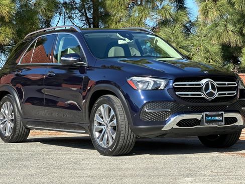 Used 2020 Mercedes-Benz GLE 350 4MATIC image 2