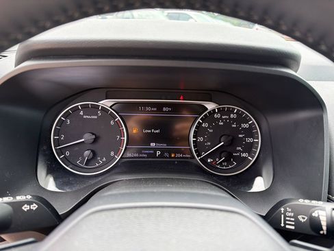Used 2025 Nissan Rogue SV FWD image 26