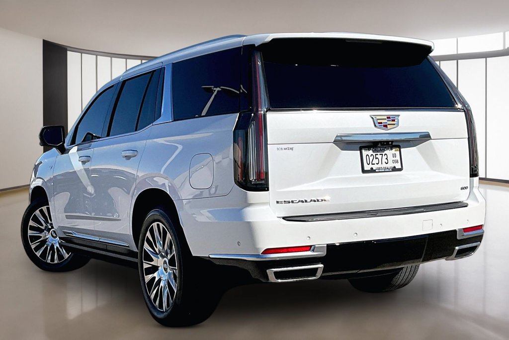 Certified 2025 Cadillac Escalade Premium Luxury Platinum w/ LPO, Floor Liner Package AWD/4WD image 12