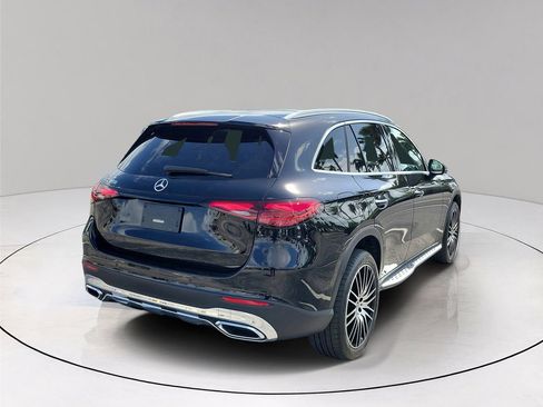 Certified 2025 Mercedes-Benz GLC 300 image 5
