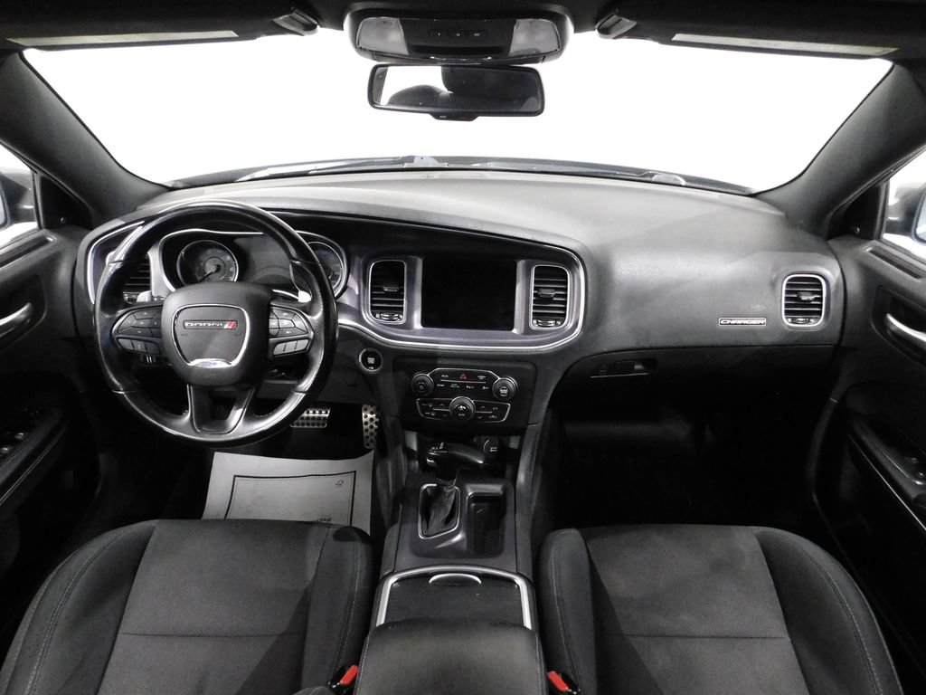 Used 2018 Dodge Charger R/T Scat Pack RWD image 37
